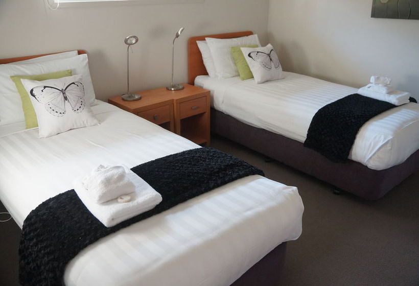 Marina Park Apartments 7