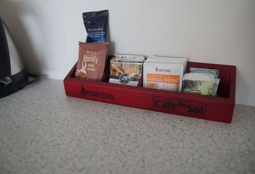 Marina Park Apartments 8