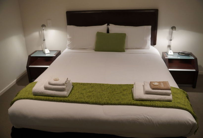 Marina Park Apartments 9