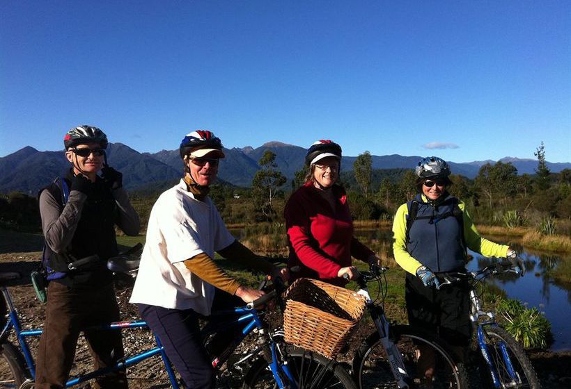 Hotel Birds Ferry Lodge 8