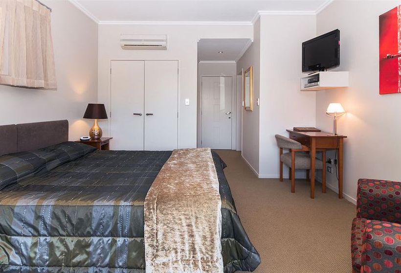 Hotel Decks Of Paihia 12