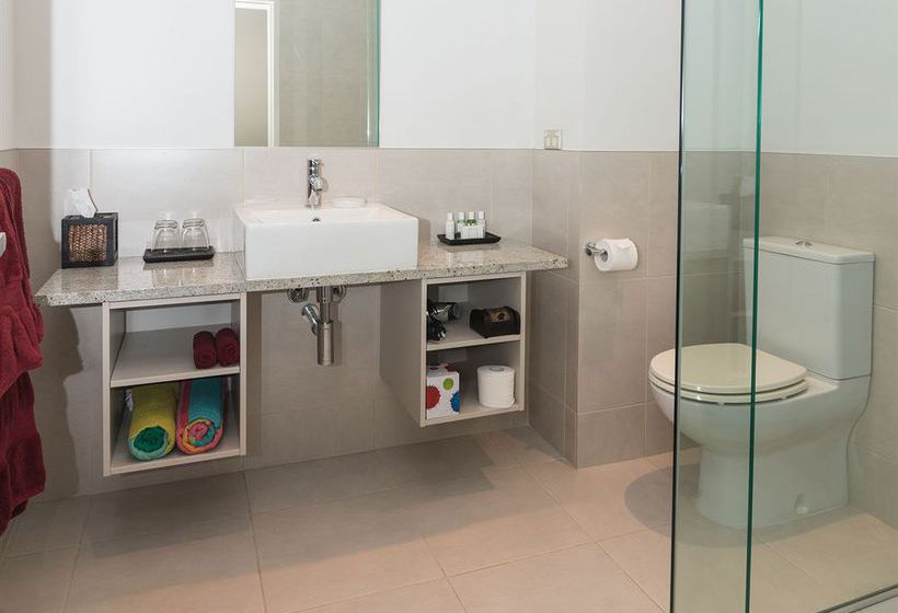 Hotel Decks Of Paihia 9