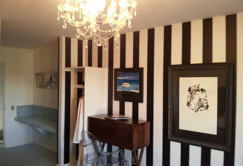 Hotel Lake Tekapo Luxury Lodge 3