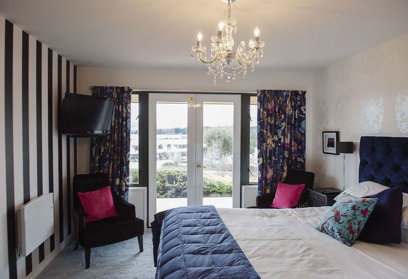 Hotel Lake Tekapo Luxury Lodge 9