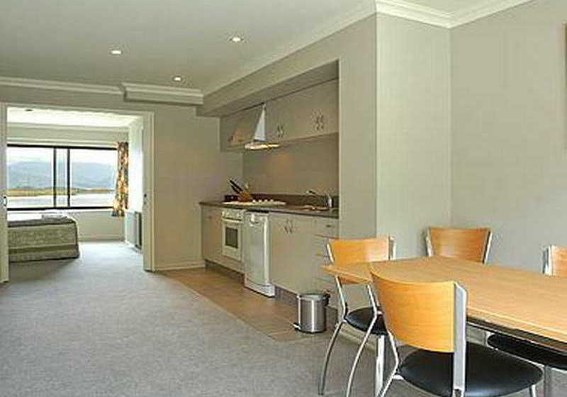 Lake Brunner Resort 3