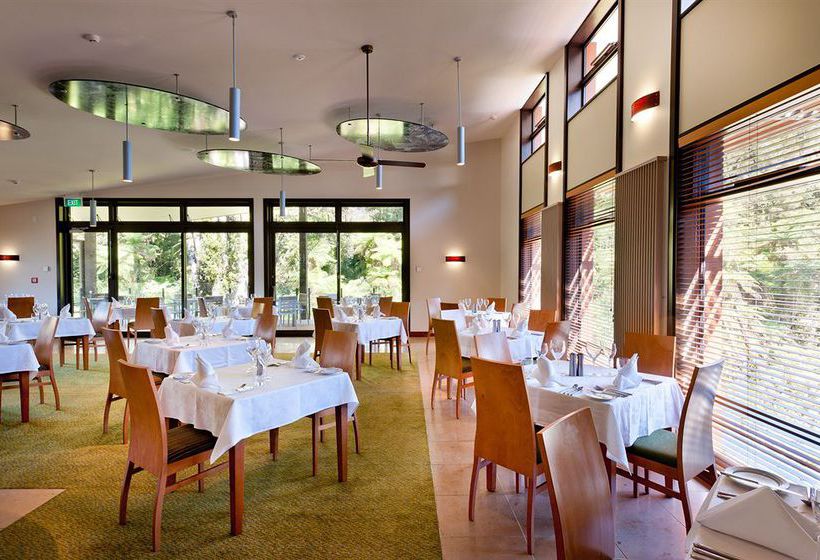 Hotel Te Waonui Forest Retreat South Island