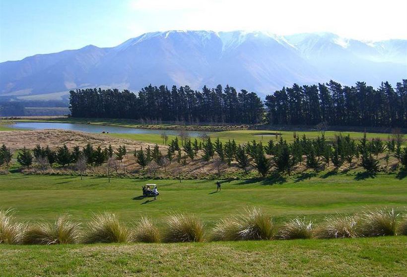 Hotel Terrace Downs Resort 1