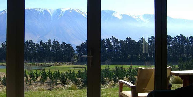 Hotel Terrace Downs Resort 16