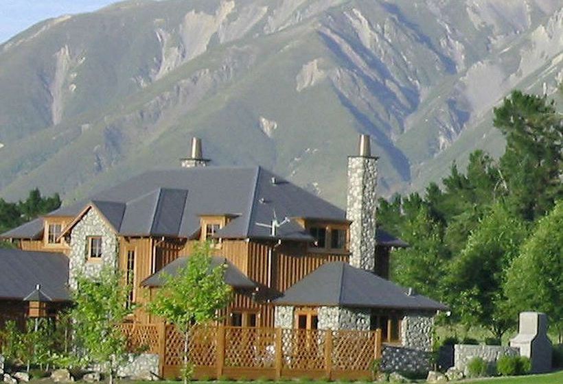 Hotel Terrace Downs Resort 5