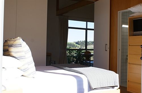 Hotel Riverside Matakana 12