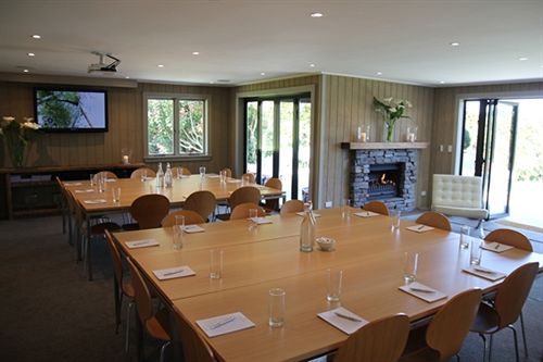 Hotel Riverside Matakana 20