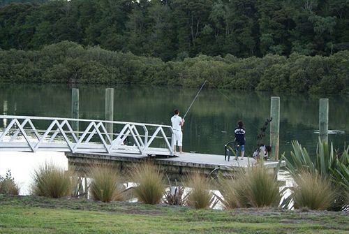 Hotel Riverside Matakana 7