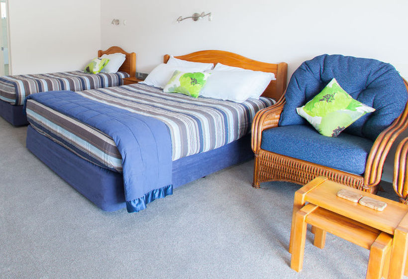 Hotel Admirals View Lodge 17