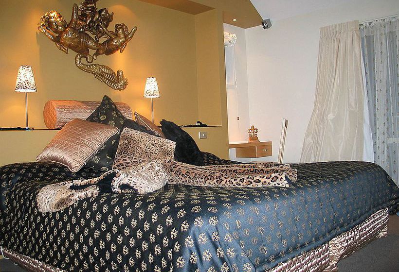 Hotel Vibrant Living Retreat