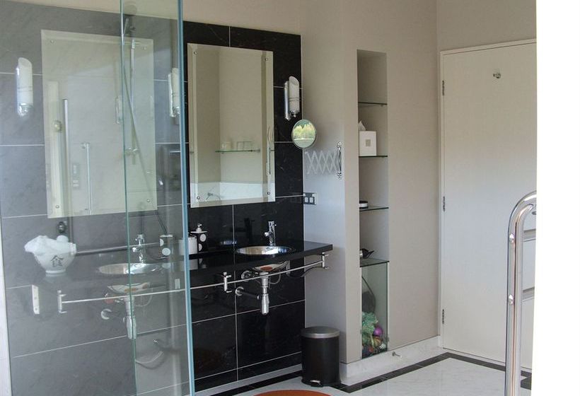 Hotel Vibrant Living Retreat 14