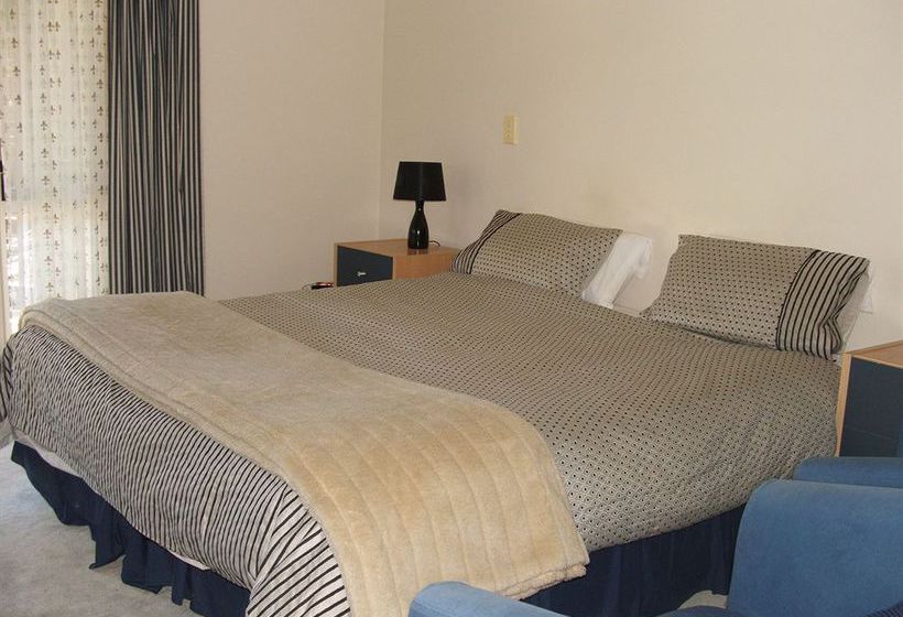 Hotel Vibrant Living Retreat 15