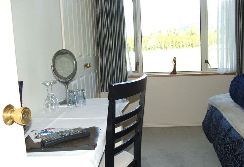 Hotel Vibrant Living Retreat 9