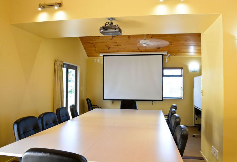 Hotel White Island Rendezvous 14