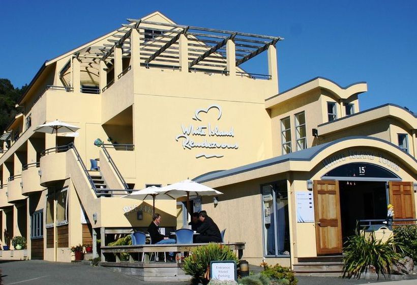 Hotel White Island Rendezvous 4