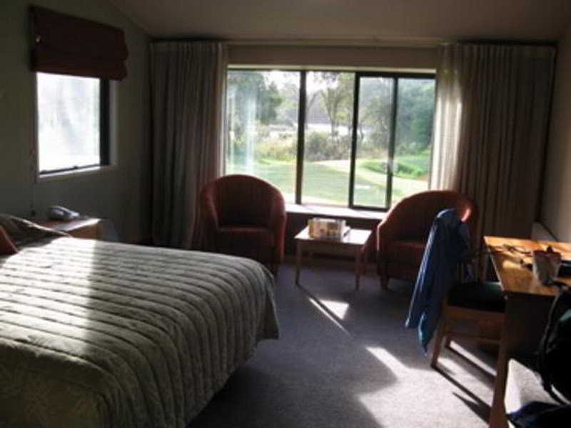 Hotel Wilderness Lodge Lake Moeraki 2