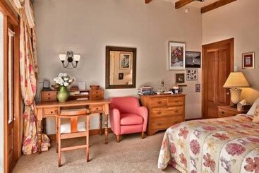 Hotel Wairepo House 15