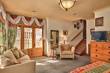 Hotel Wairepo House 17