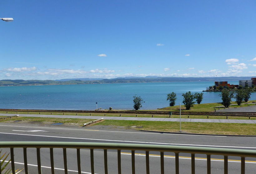 Hotel Breakwater Apartments Isla Norte