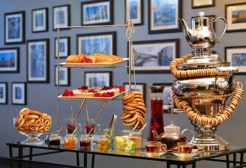 Hotel Courtyard St. Petersburg Center West Pushkin 4