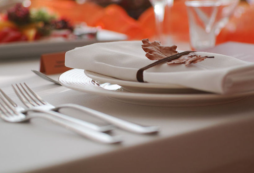 Hotel Crowne Plaza St Petersburg Airport 8