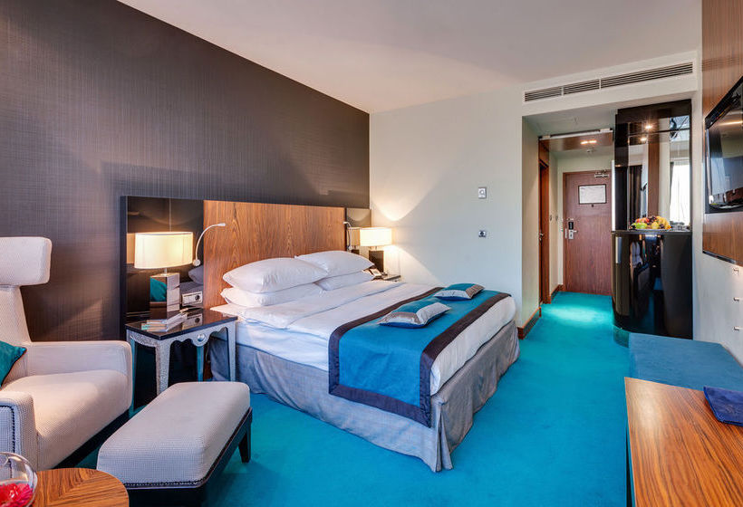 Hotel Radisson Blu Belorusskaya 1