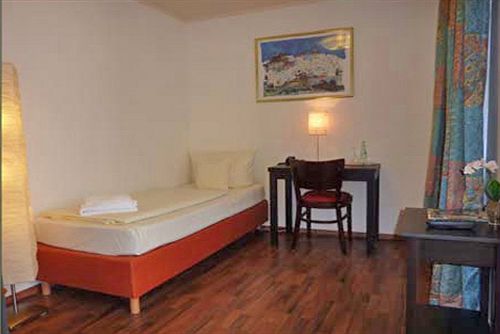 Hotel Haus Hillesheim 14