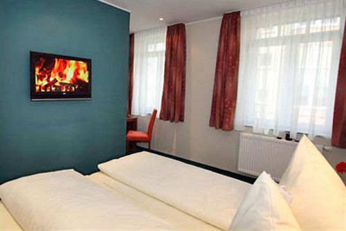 Hotel Haus Hillesheim 17