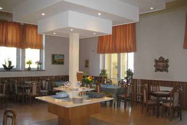 Hostal Touristenhaus Grunau 5