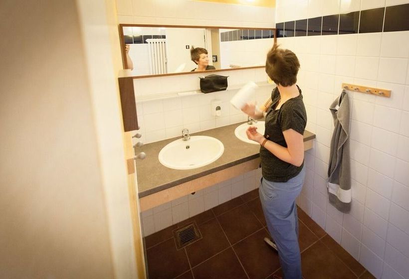 Eastseven Berlin Hostel 13