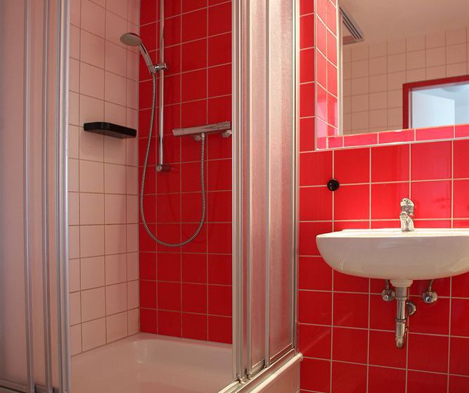 Berlin International Youth Hostel 18