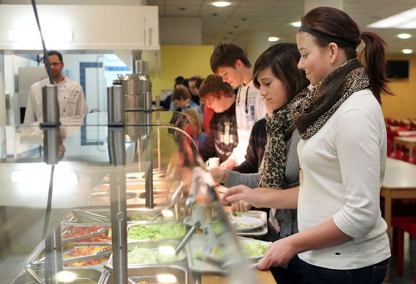 Berlin International Youth Hostel 8