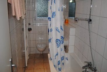 Cab City Apartments 3