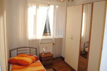 Cab City Apartments 6