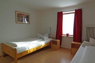 Hotel-Hostel-Theresienhof 5