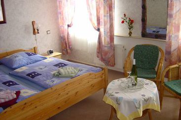 Hotel Pension- Haus am Zeiberberg 4