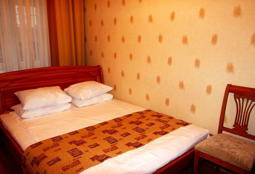 Hotel By The Hermitage 11