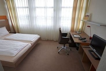 Commundo Tagungshotel 17