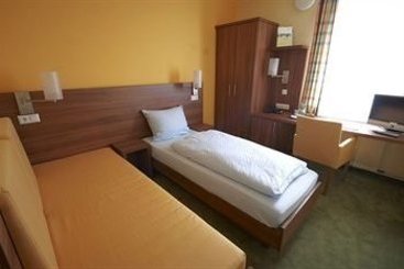 Commundo Tagungshotel 19