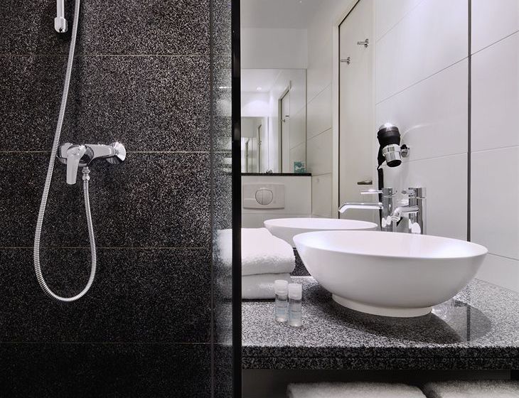 Motel One Stuttgart-Hauptbahnhof 2