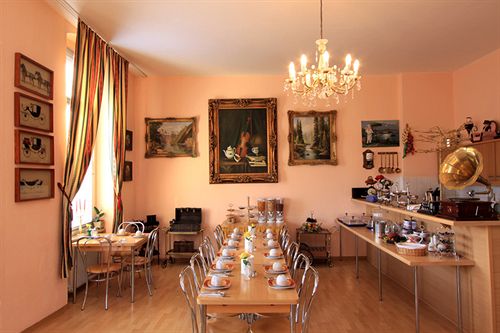 Pensión Hotel Stuttgarter Eck 2