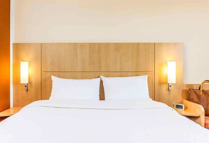 Hotel Ibis Friedrichshafen Airport Messe 11