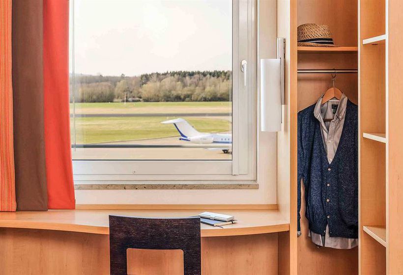 Hotel Ibis Friedrichshafen Airport Messe 4