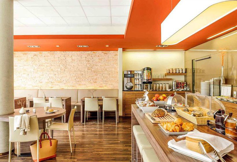 Hotel Ibis Friedrichshafen Airport Messe 9