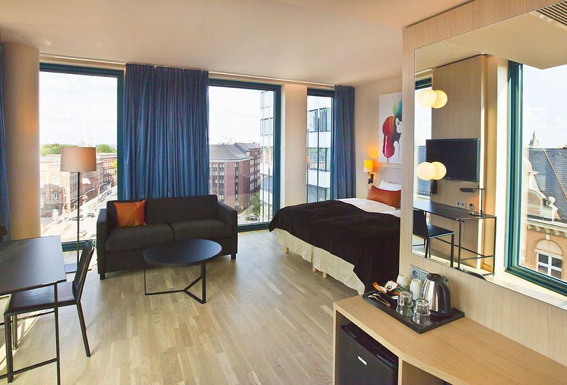 Hotel Scandic Hamburg Emporio 18