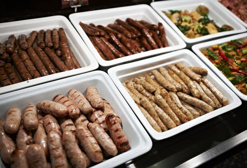 Hotel Peermont Metcourt At Emperors Palace 12